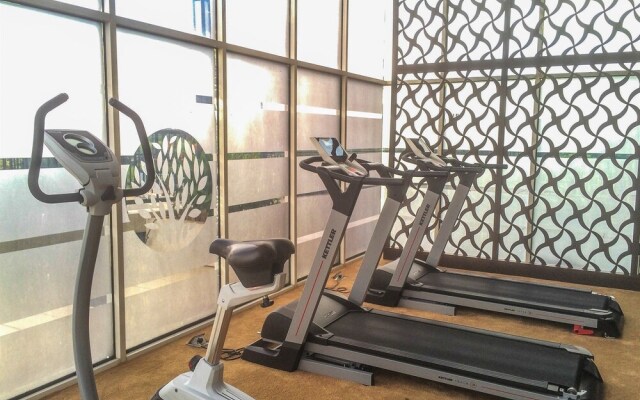 Comfortable 2BR @The Oasis Apartment By Travelio