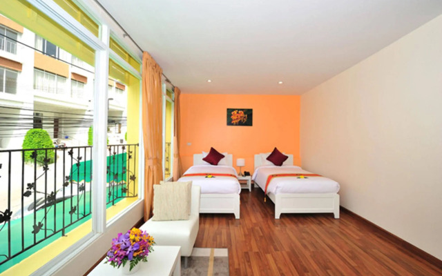 Villa Tona Phuket