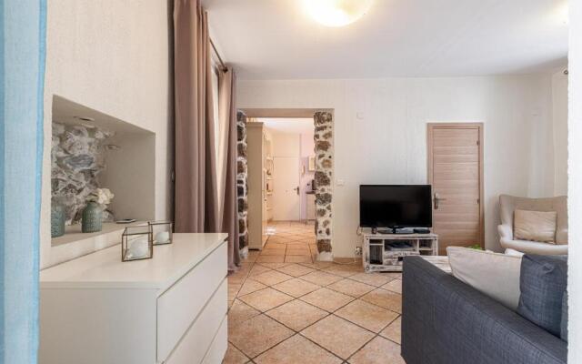 1 Bedroom apartment in Nice Port