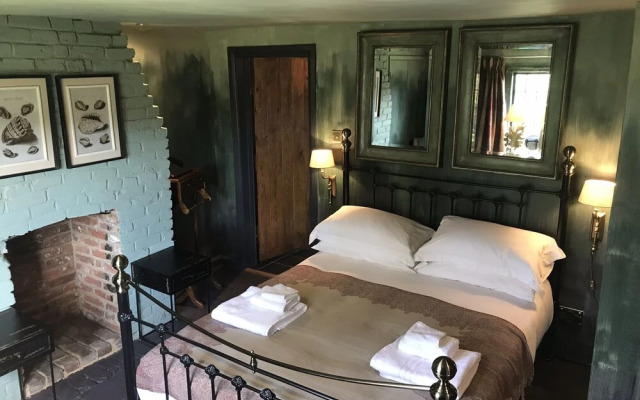 The Red Lion Stodmarsh