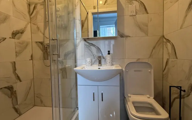 Coventry Oasis Apartment