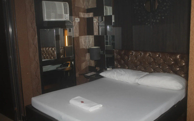Hotel Ava Gil Puyat
