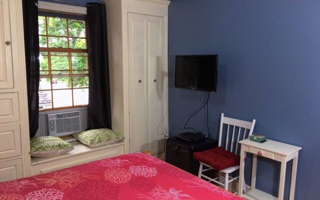 Dundas Glen Bed & Breakfast