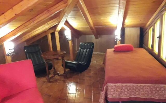 Delphi Paradise Apartments