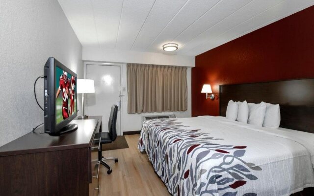 Red Roof Inn Cleveland - Medina