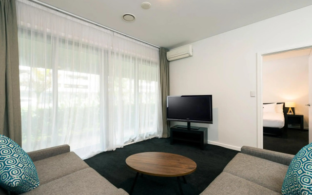 Nesuto Stadium Hotel and Apartments