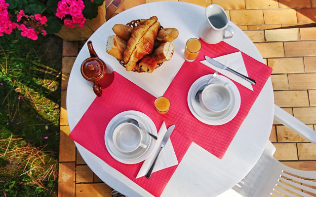 Résidence Hôtelière les Acanthes