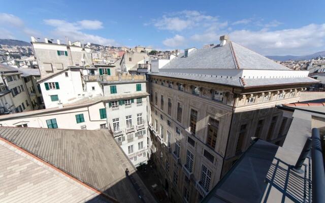 Altido Penthouse next to Acquario