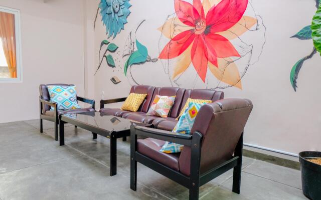OYO 1595 Javas Guest House