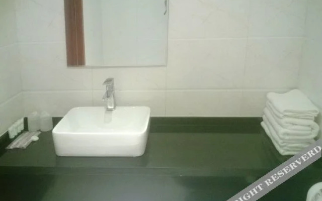 Yuanfang Busienss Hotel