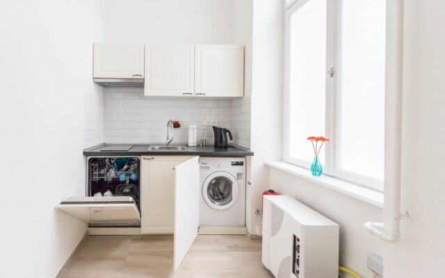 Dominik Apartment