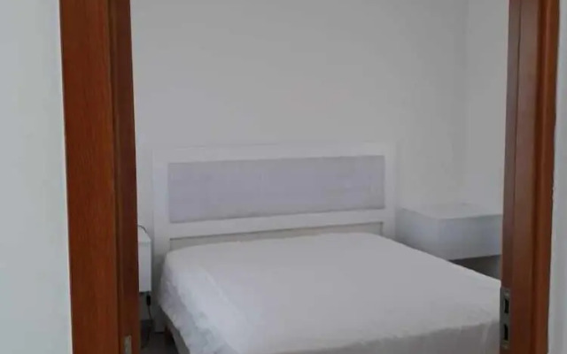 J&R Apartamento Serena Village