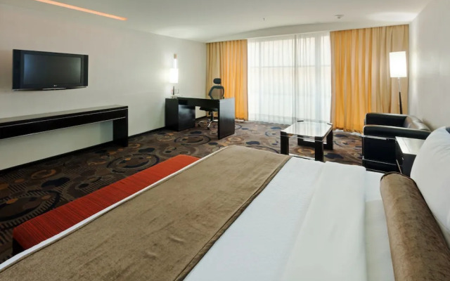 Crowne Plaza Toluca-lancaster