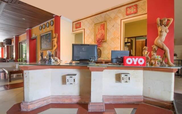 Super OYO Townhouse Oak Maxi Hotel Legian