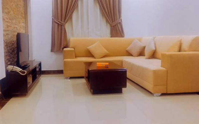 Evan Suites