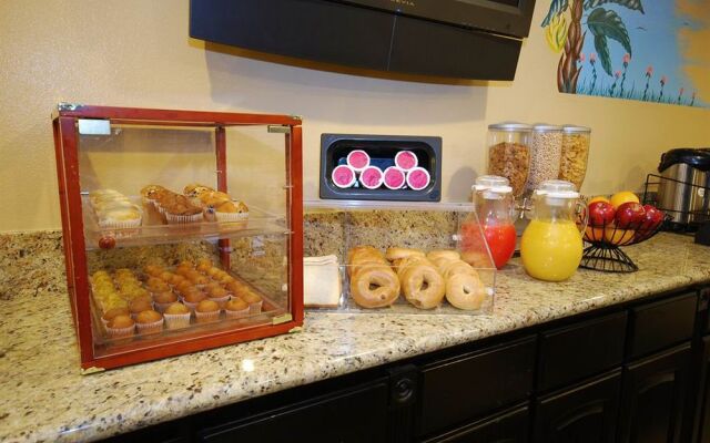 Quality Inn & Suites, Thousand Oaks