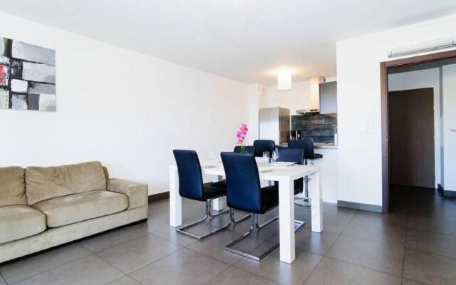 T2 Porticcio Agosta Plage 100m de la Plage