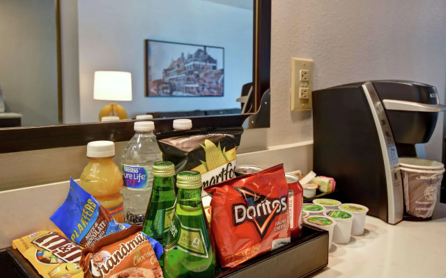 Embassy Suites by Hilton Montgomery Hotel & Conference Ctr