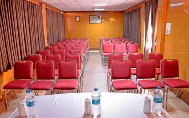 Hotel Shikhar & Restaurant