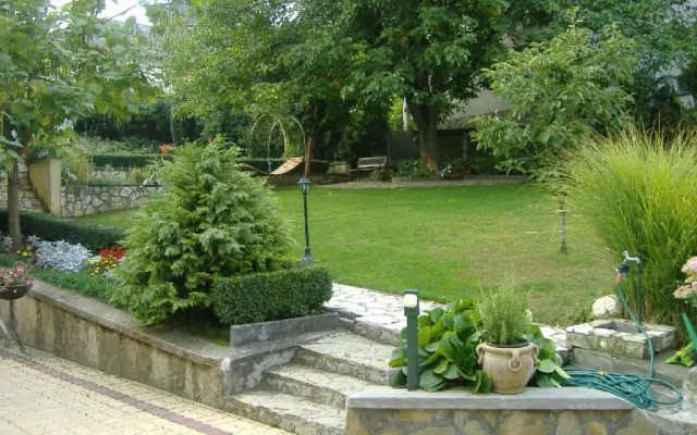 Hársfa Szálló