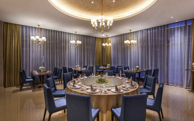 Novotel Qingdao New Hope Hotel