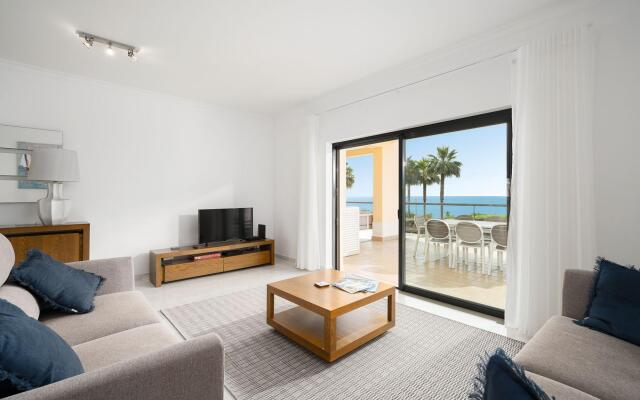 Stunning Sea View Lagos Apartment by Ideal Homes