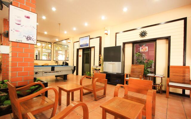 Chaba Chalet Hotel