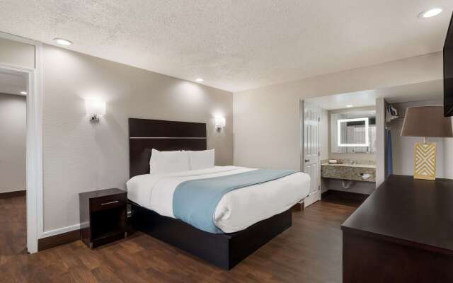 SureStay Hotel by Best Western Laredo