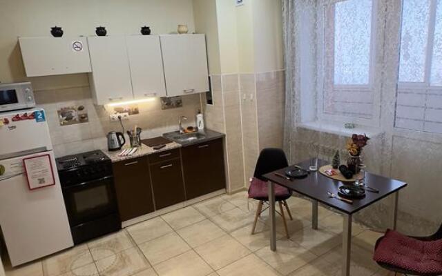 Апартаменты на улице Касьянова 4