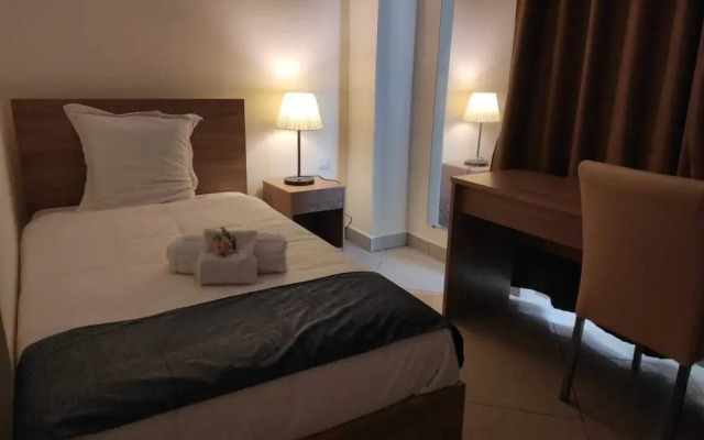 Downtown Hotel