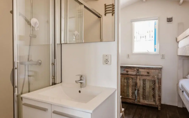 Lodge on the Beach of Wijk aan Zee