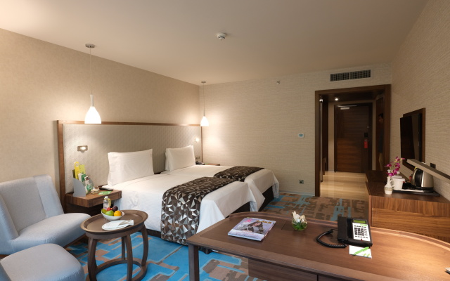 Holiday Inn Kuwait Al Thuraya City by IHG