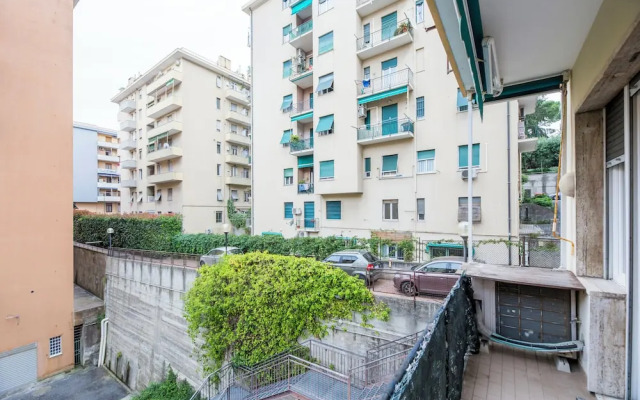 Spacious flat with Balcony