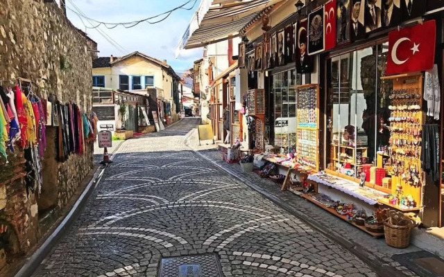 Ziyagil Konağı