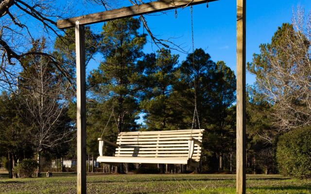 Moon Lake Farm and Bed and Breakfast