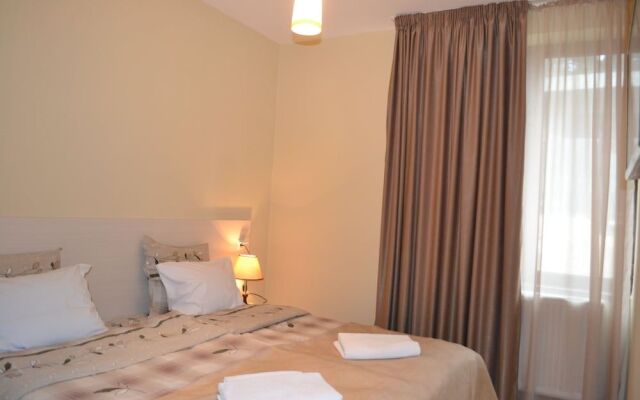 Motion Hotel
