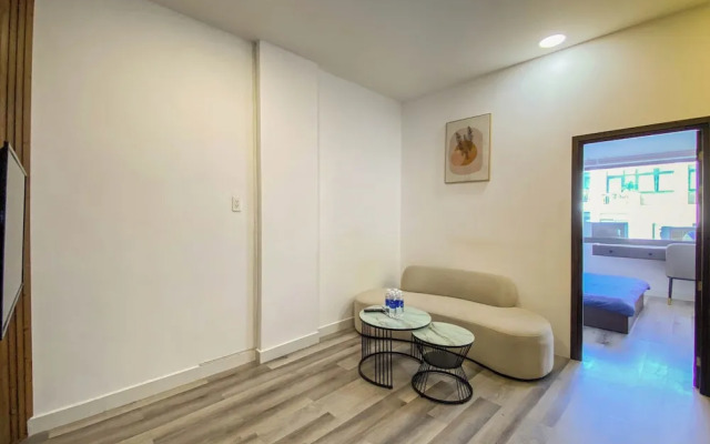 Zeus Living - 7C Downtown By Feet