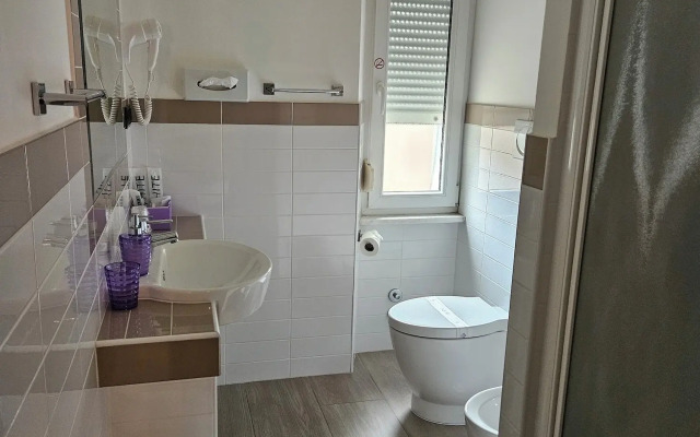 Albis Rooms Guest House
