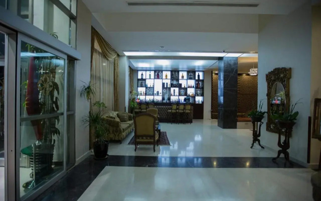 Fiori Hotel