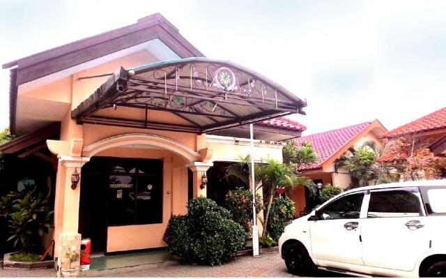 Hotel Surya Kertajaya