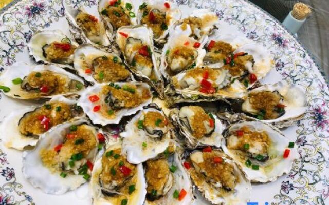 Shuiyi Carnival Hotel