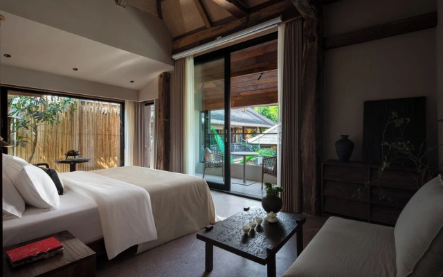 Xishuangbanna Jinghong Hidden in Nature