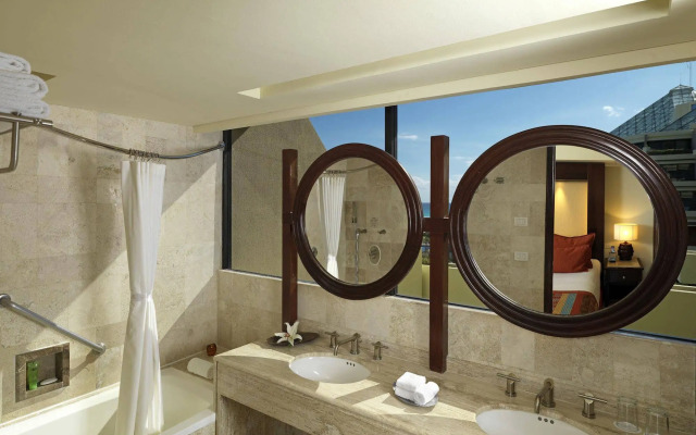 Royal Service By Paradisus Cancun