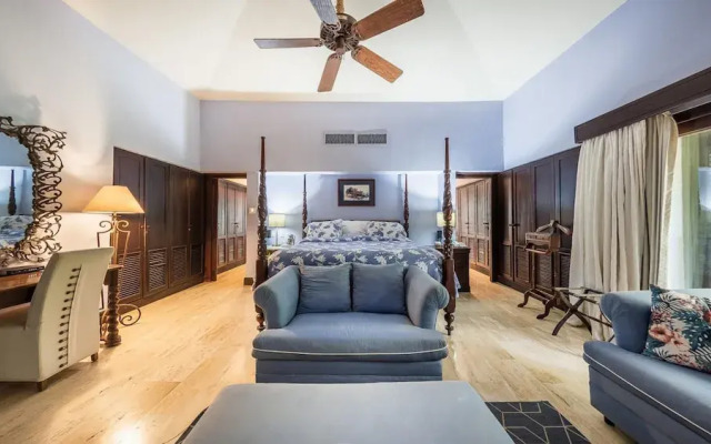 Wonderful 5BR Villa w Jacuzzi at Ingenio