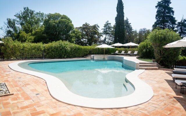 Château les Crostes