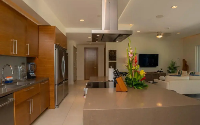- Casa Blue Sail 6 bdr Ocean View - Family