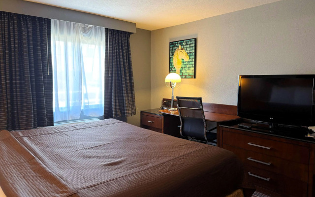 Travelodge by Wyndham Bloomington - фото 2