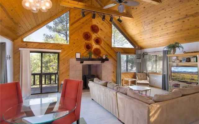 Air Nuevo - Three Bedroom Cabin