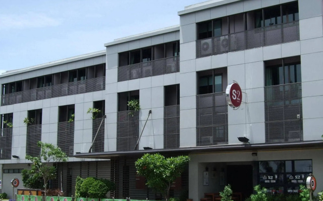 S2 Hotel