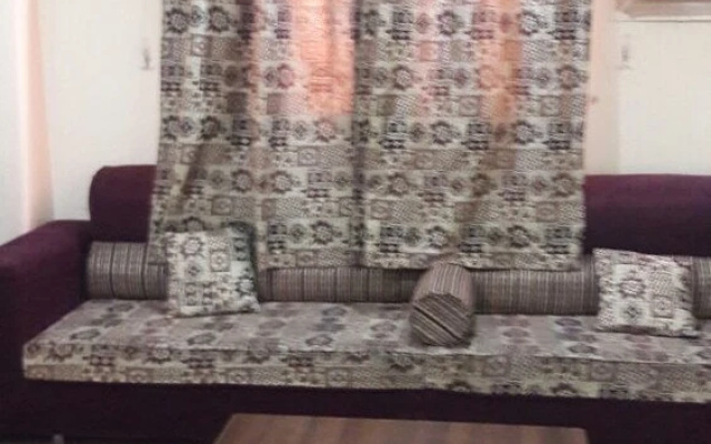 Omseyat Al Sharq Furnished Units 1
